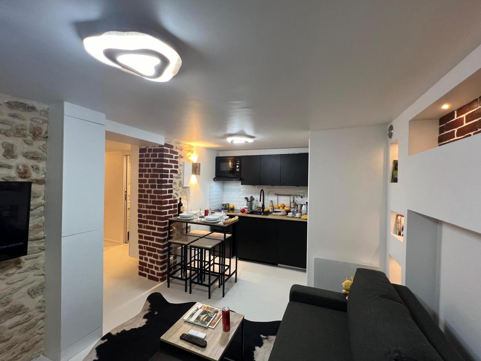 Superbe Appartement Montmartre/Sacré Cœur Parigi Esterno foto